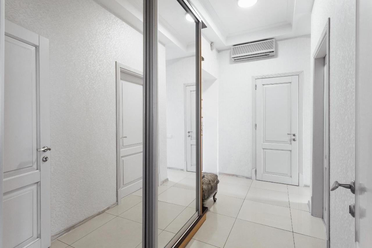 2 Bedroom On Deribasovskaya Str. Oděsa Exteriér fotografie